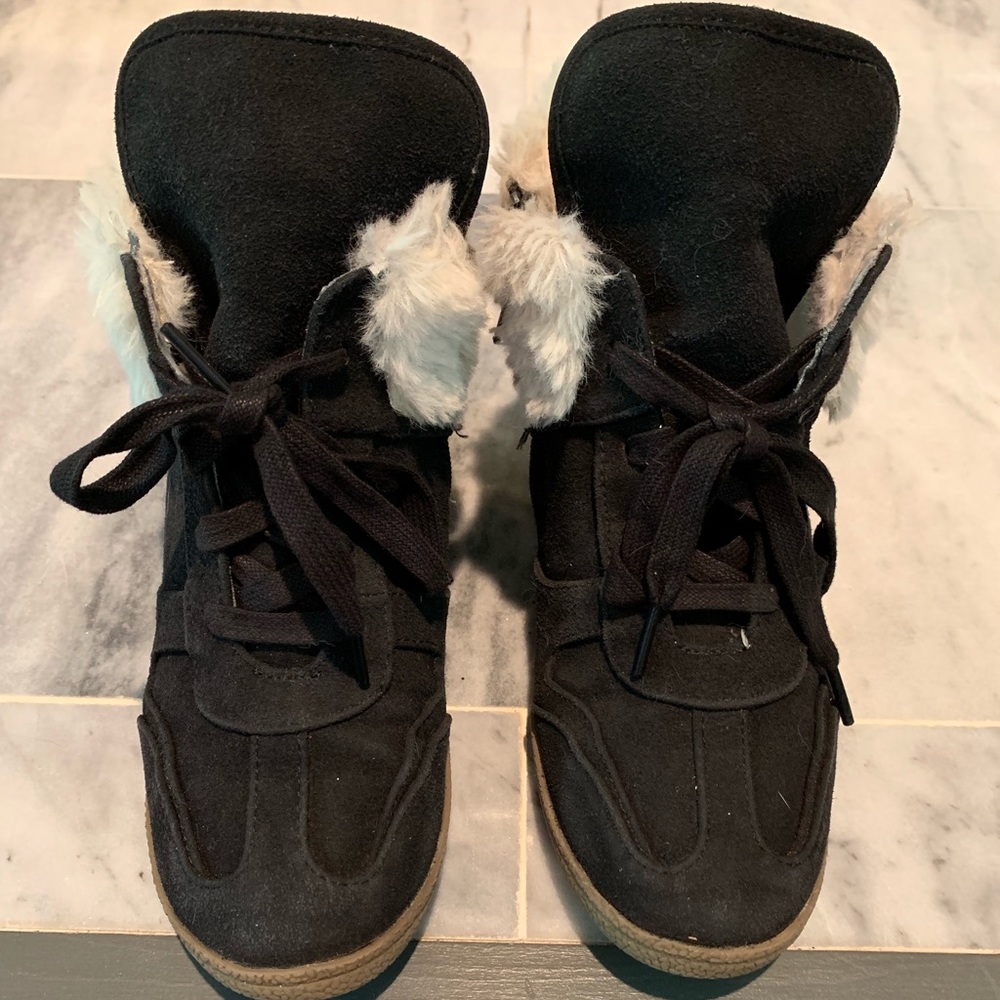 Fur trimmed sneaker boot